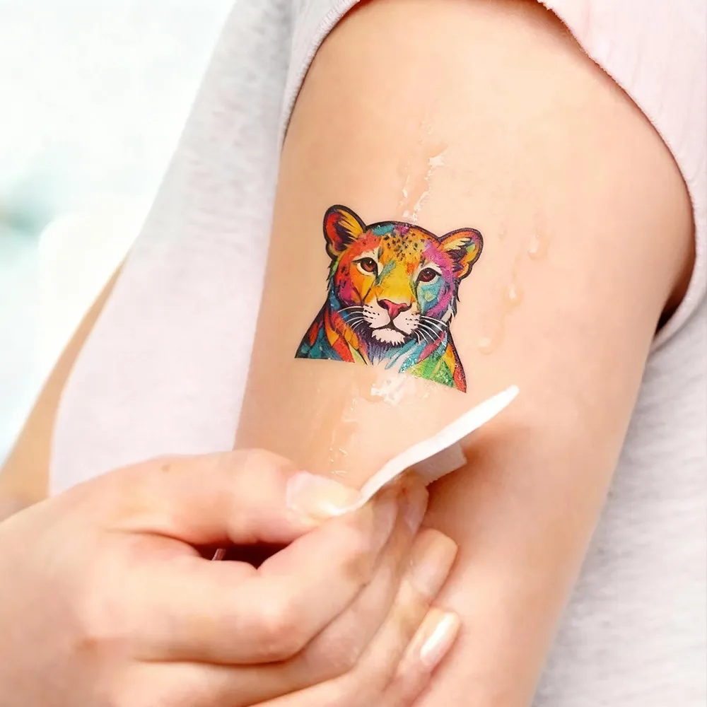 Papel de tatuagem de transferência de água